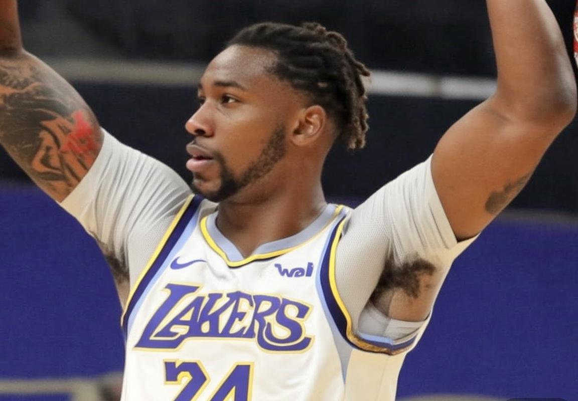 湖人总经理佩林卡错失东契奇绝佳搭档丹尼尔·加福德，太阳队3换1交易大获成功